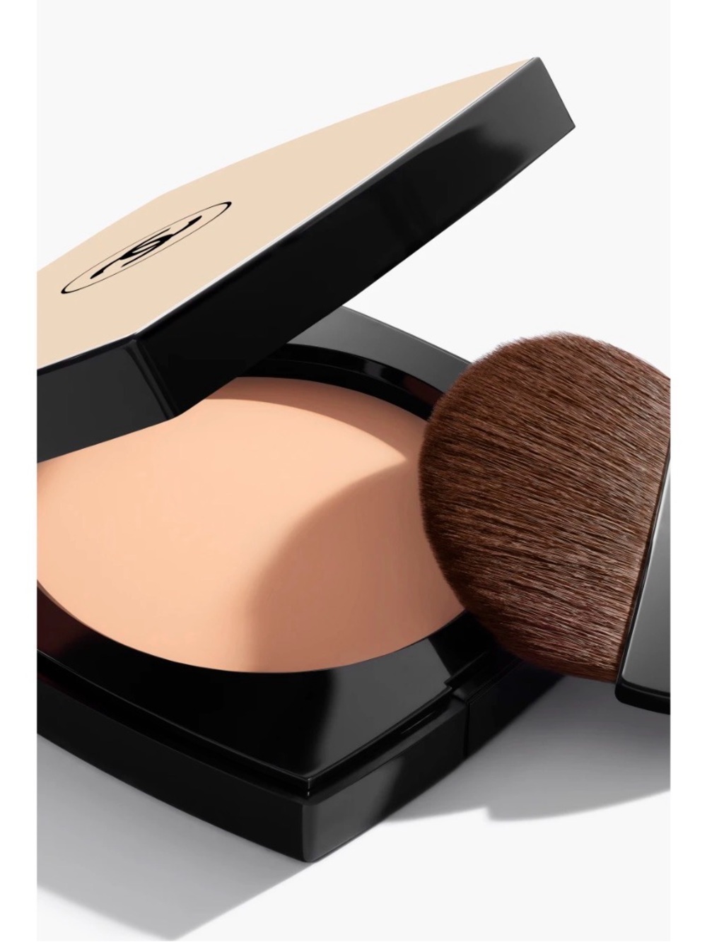 CHANEL Sheer Setting Powder Compact – B10 - Picture 3 of 7